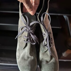 Chic Army green Lace-Up Suede Boots